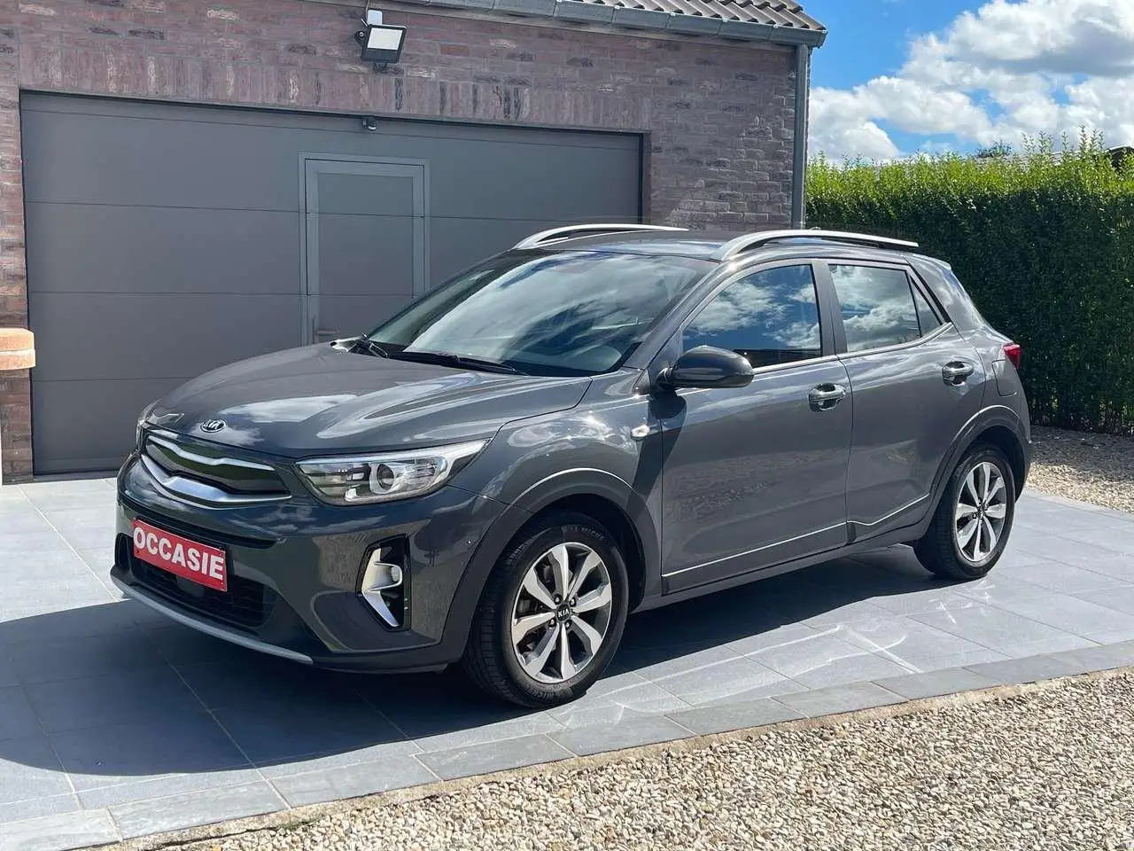 Photo 1 : Kia Stonic 2021 Petrol