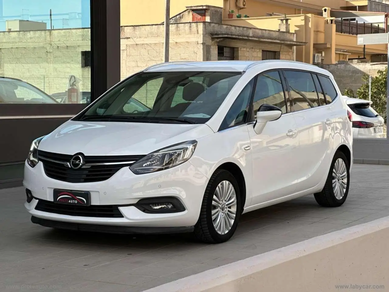 Photo 1 : Opel Zafira 2019 Diesel