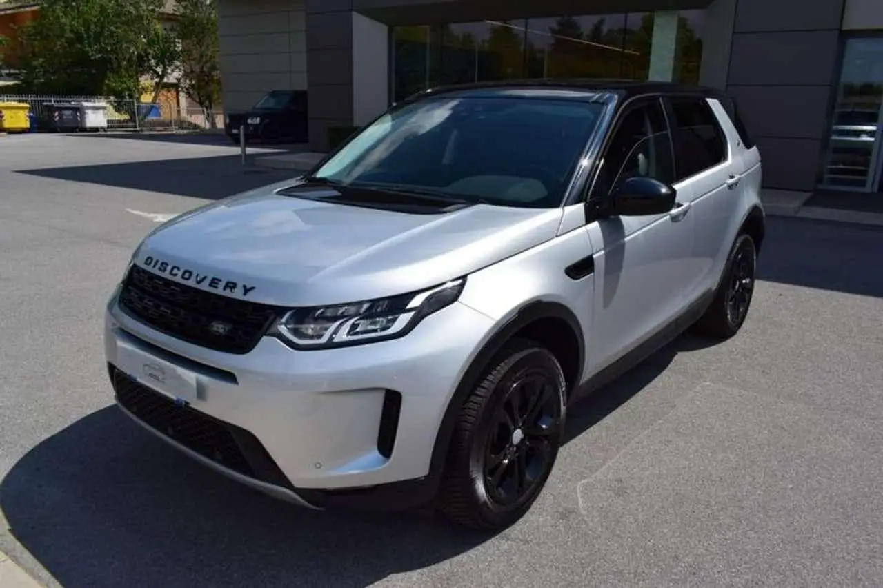 Photo 1 : Land Rover Discovery 2020 Hybrid