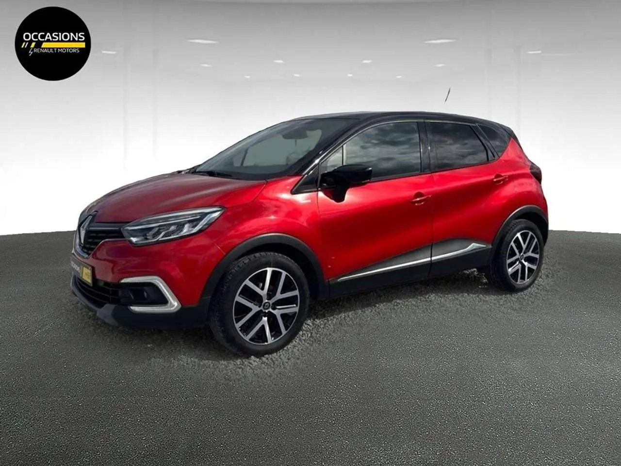 Photo 1 : Renault Captur 2019 Essence