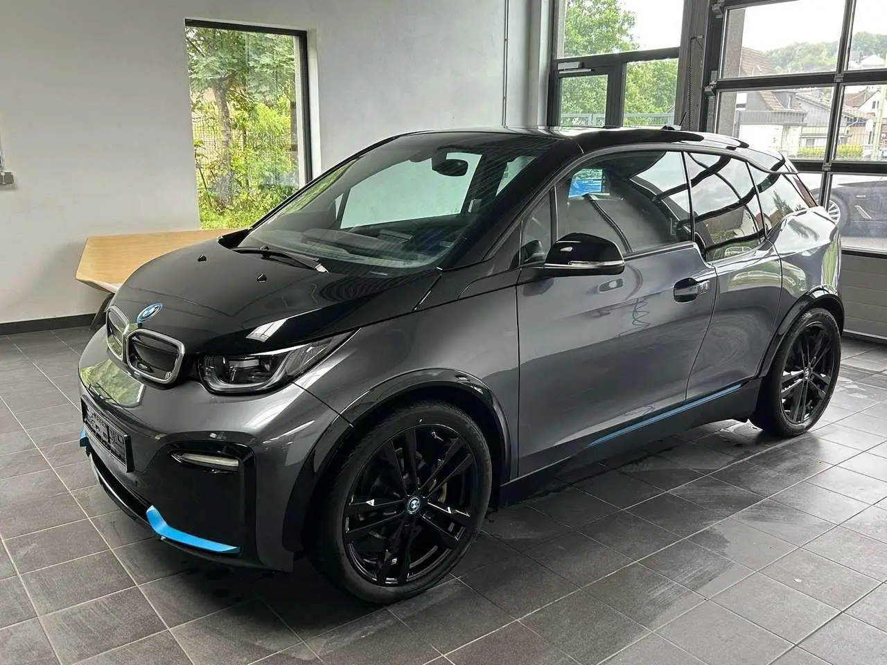 Photo 1 : Bmw I3 2022 Électrique