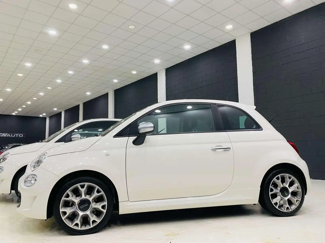 Photo 1 : Fiat 500 2022 Hybride