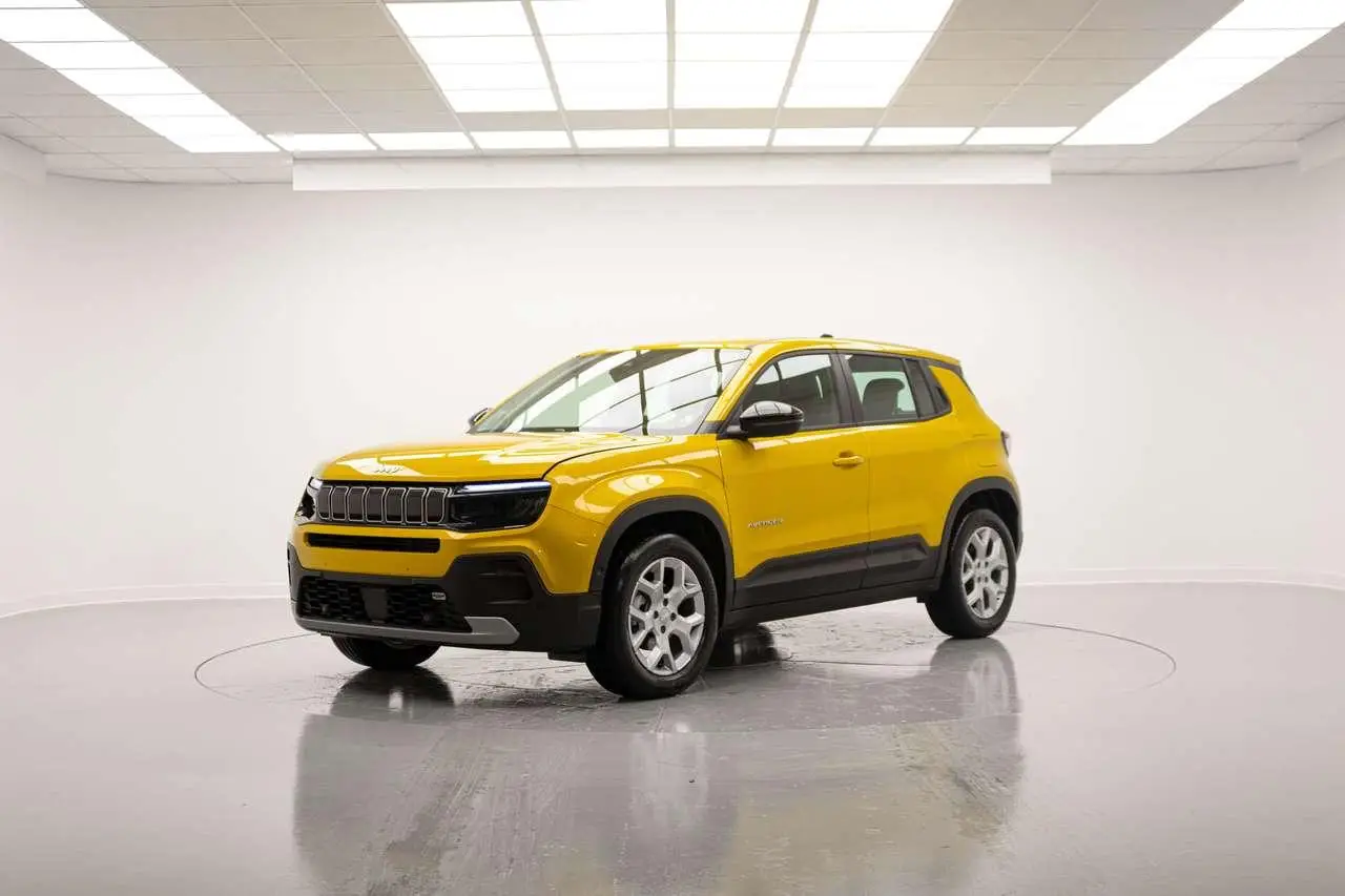 Photo 1 : Jeep Avenger 2023 Petrol