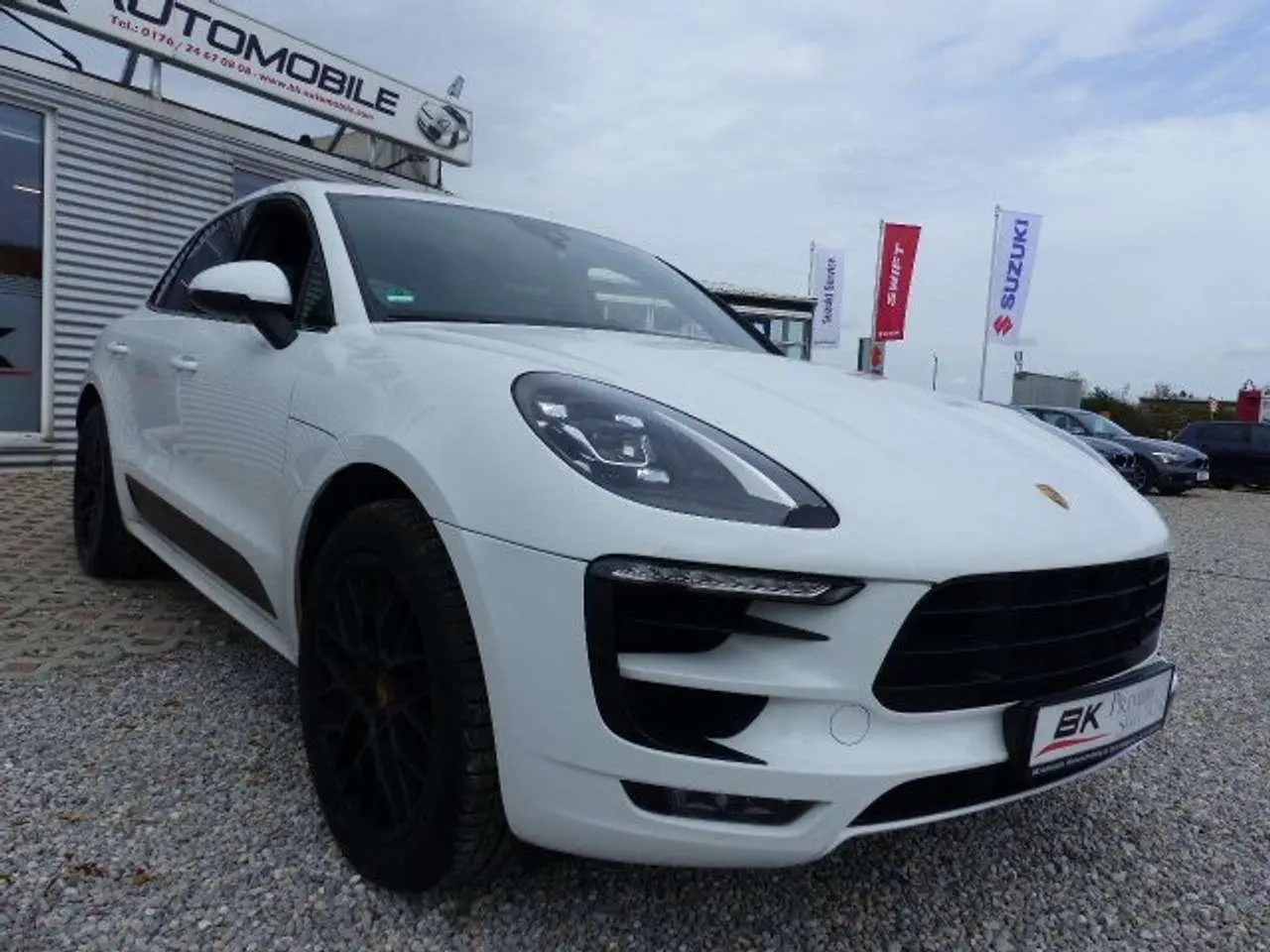 Photo 1 : Porsche Macan 2016 Essence