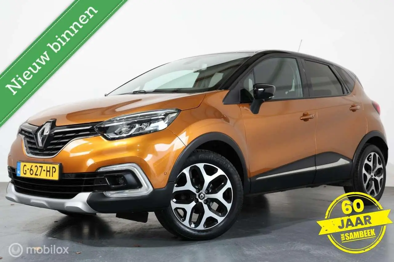 Photo 1 : Renault Captur 2019 Essence