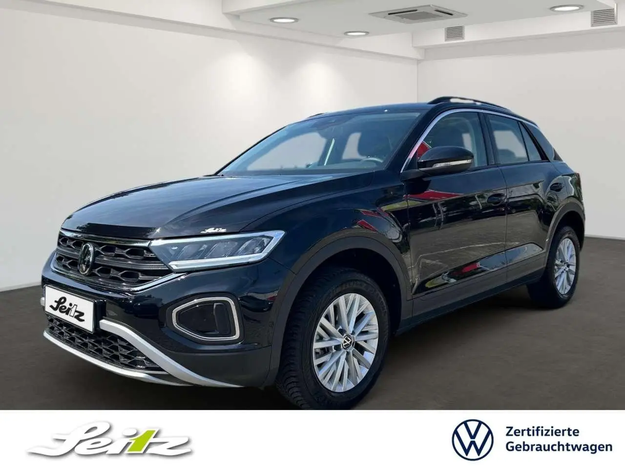 Photo 1 : Volkswagen T-roc 2023 Essence