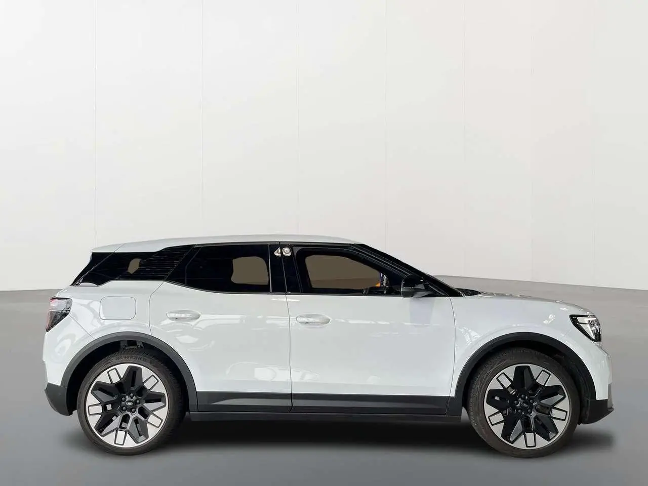 Photo 1 : Ford Explorer 2024 Electric