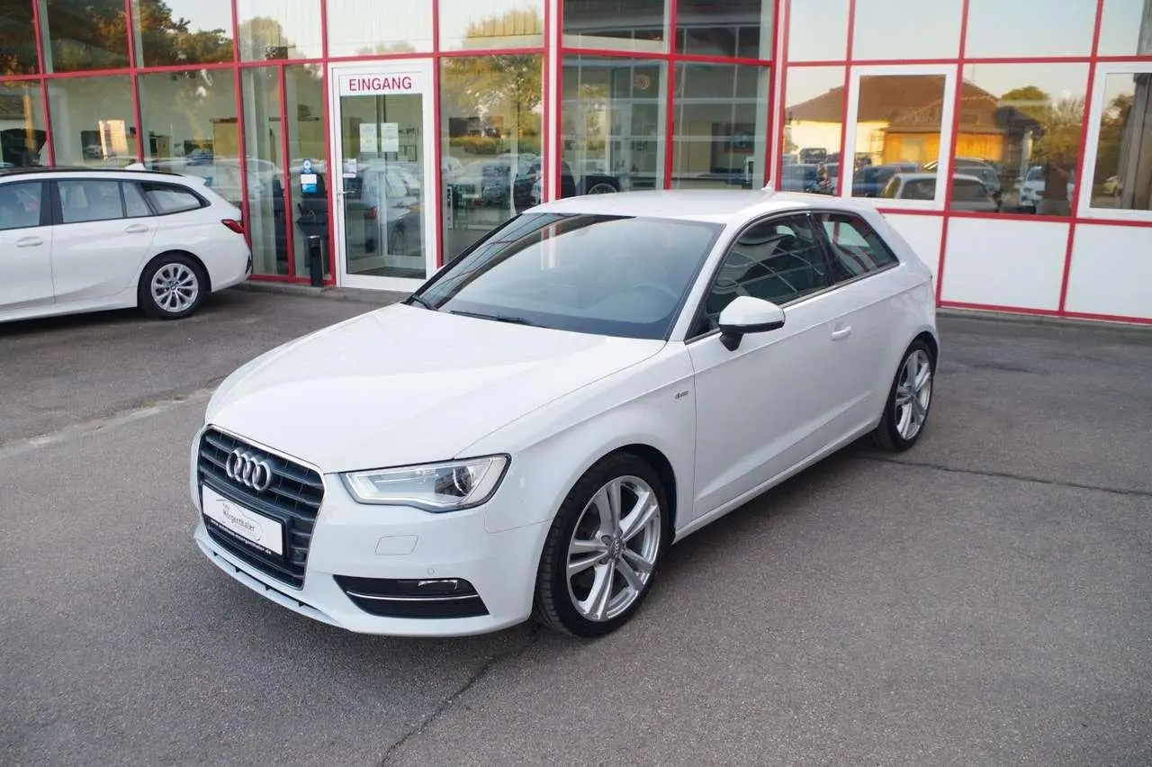 Photo 1 : Audi A3 2014 Petrol