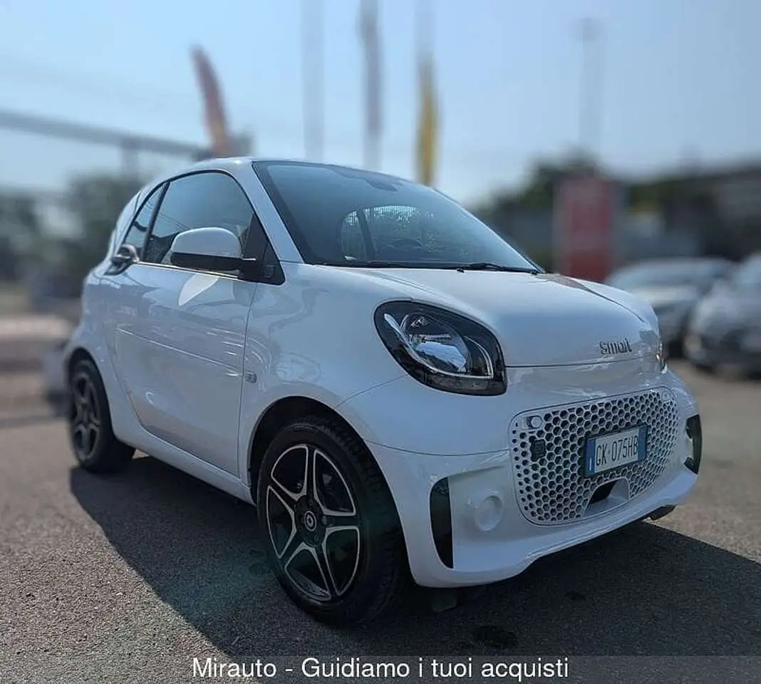 Photo 1 : Smart Fortwo 2022 Electric