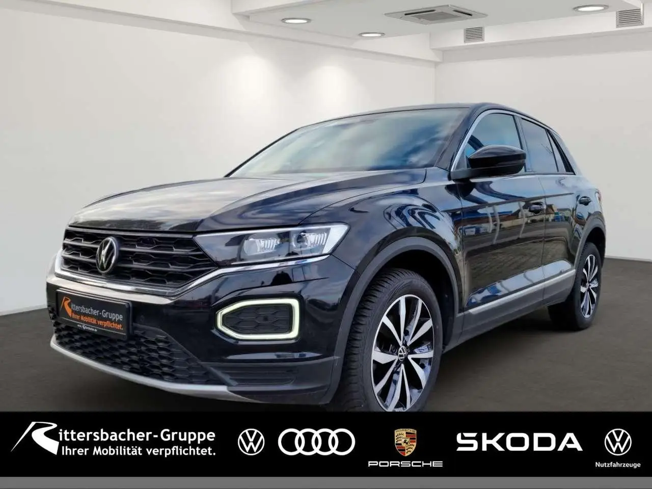 Photo 1 : Volkswagen T-roc 2021 Essence