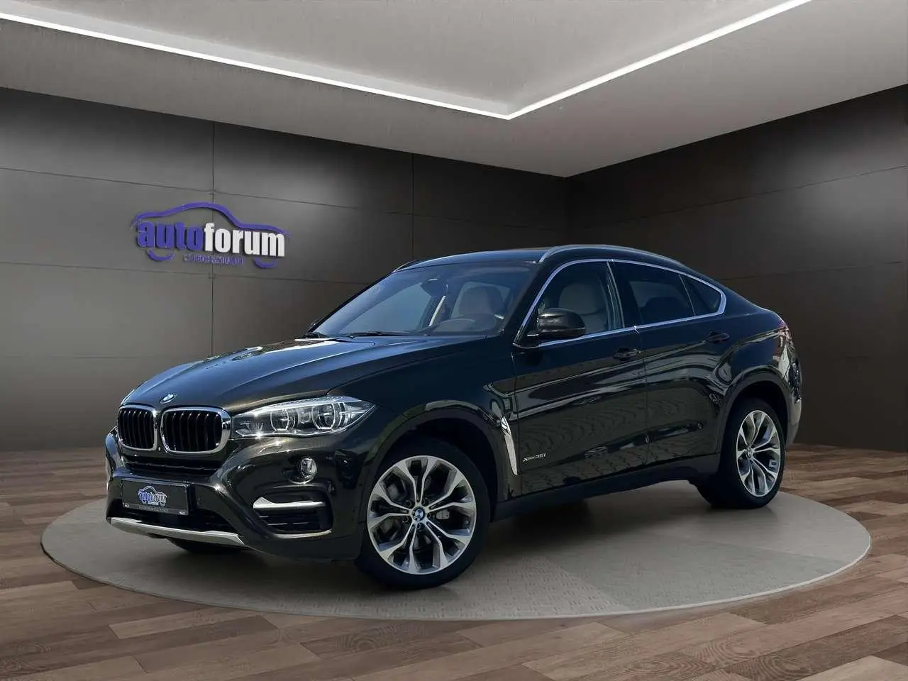 Photo 1 : Bmw X6 2017 Petrol