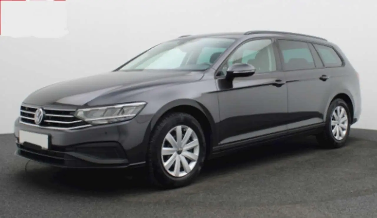 Photo 1 : Volkswagen Passat 2023 Diesel