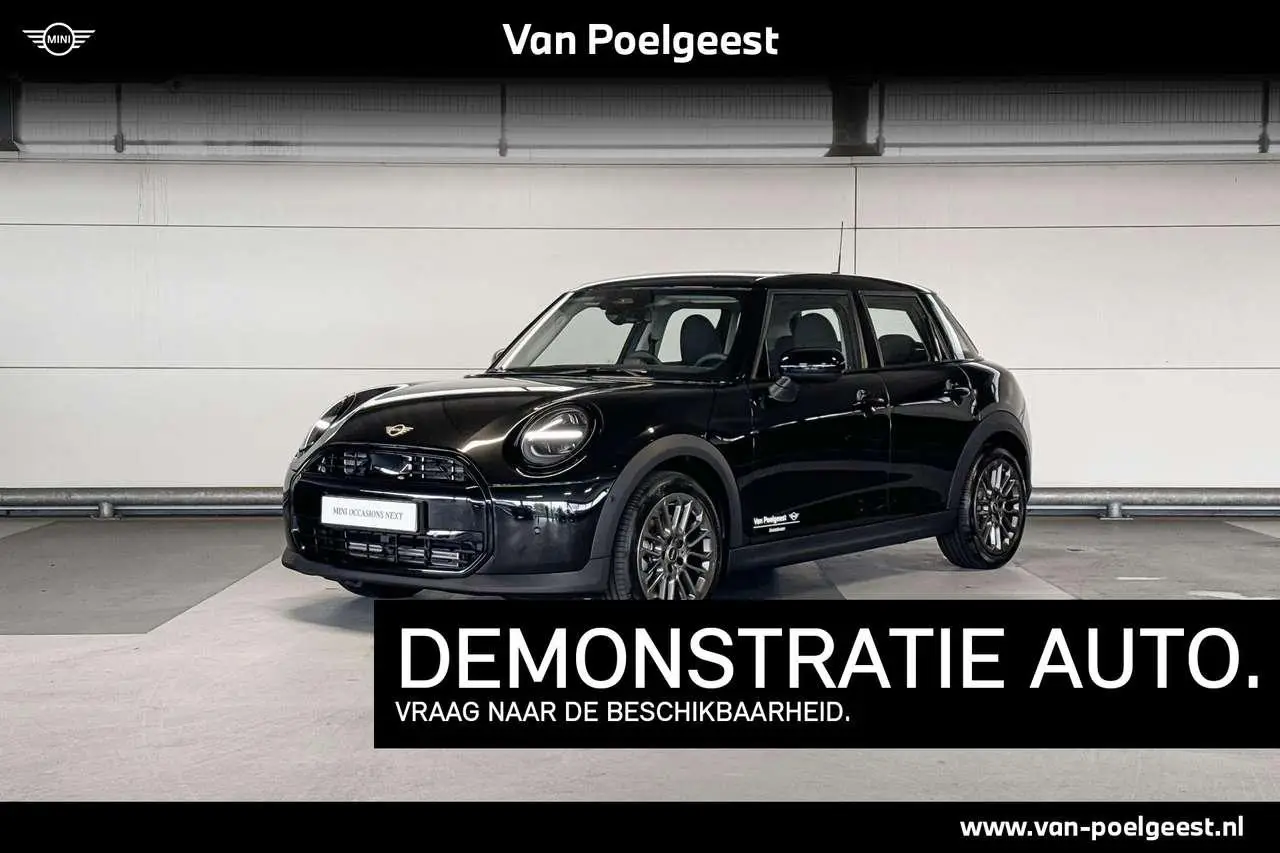 Photo 1 : Mini Cooper 2024 Essence