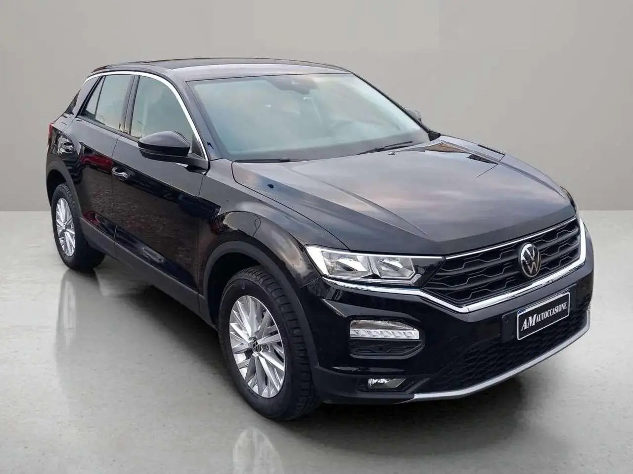 Photo 1 : Volkswagen T-roc 2021 Essence