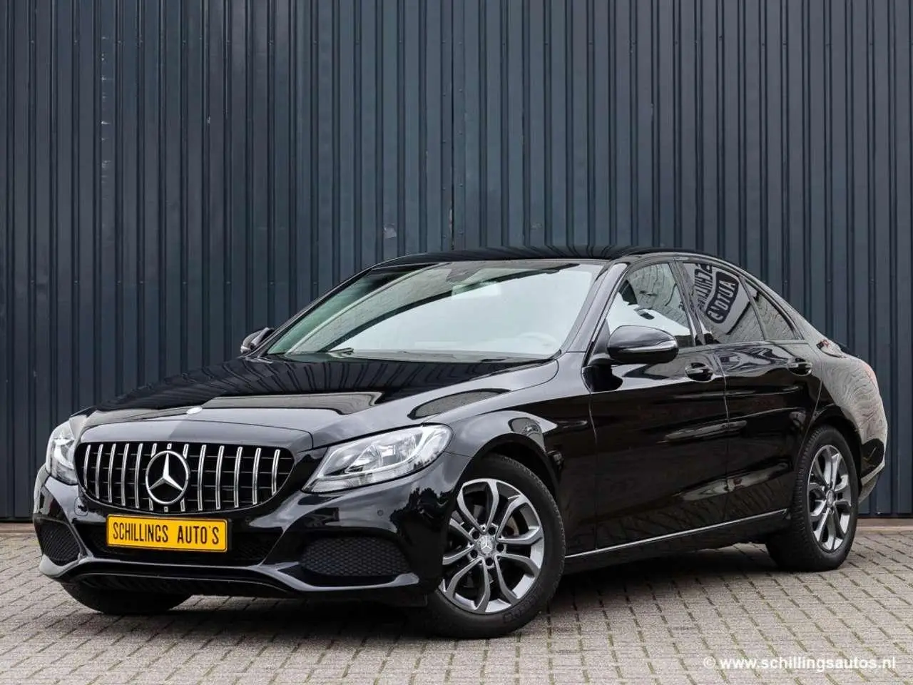 Photo 1 : Mercedes-benz Classe C 2016 Petrol