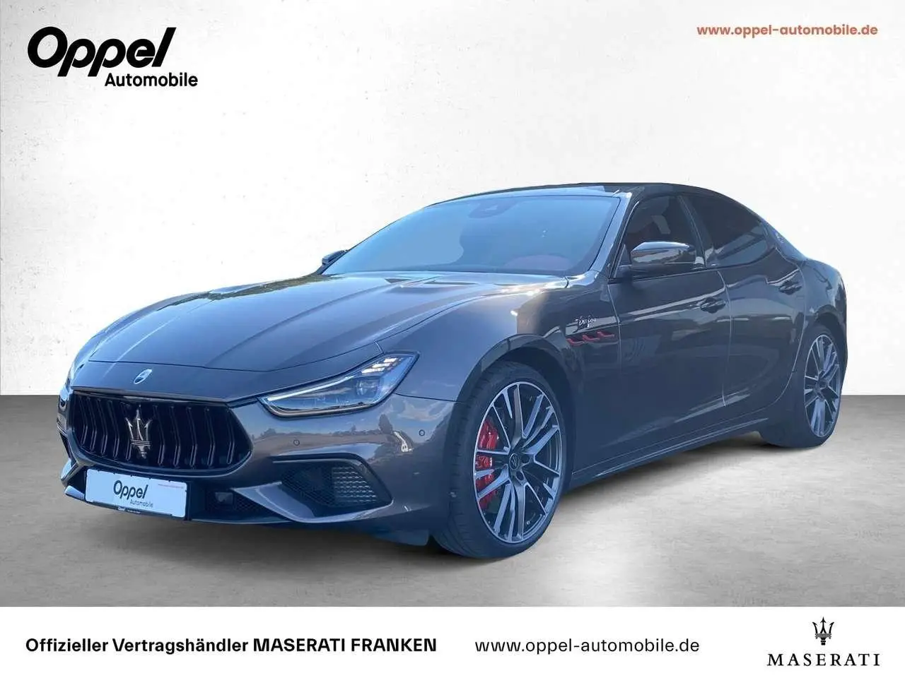 Photo 1 : Maserati Ghibli 2024 Petrol