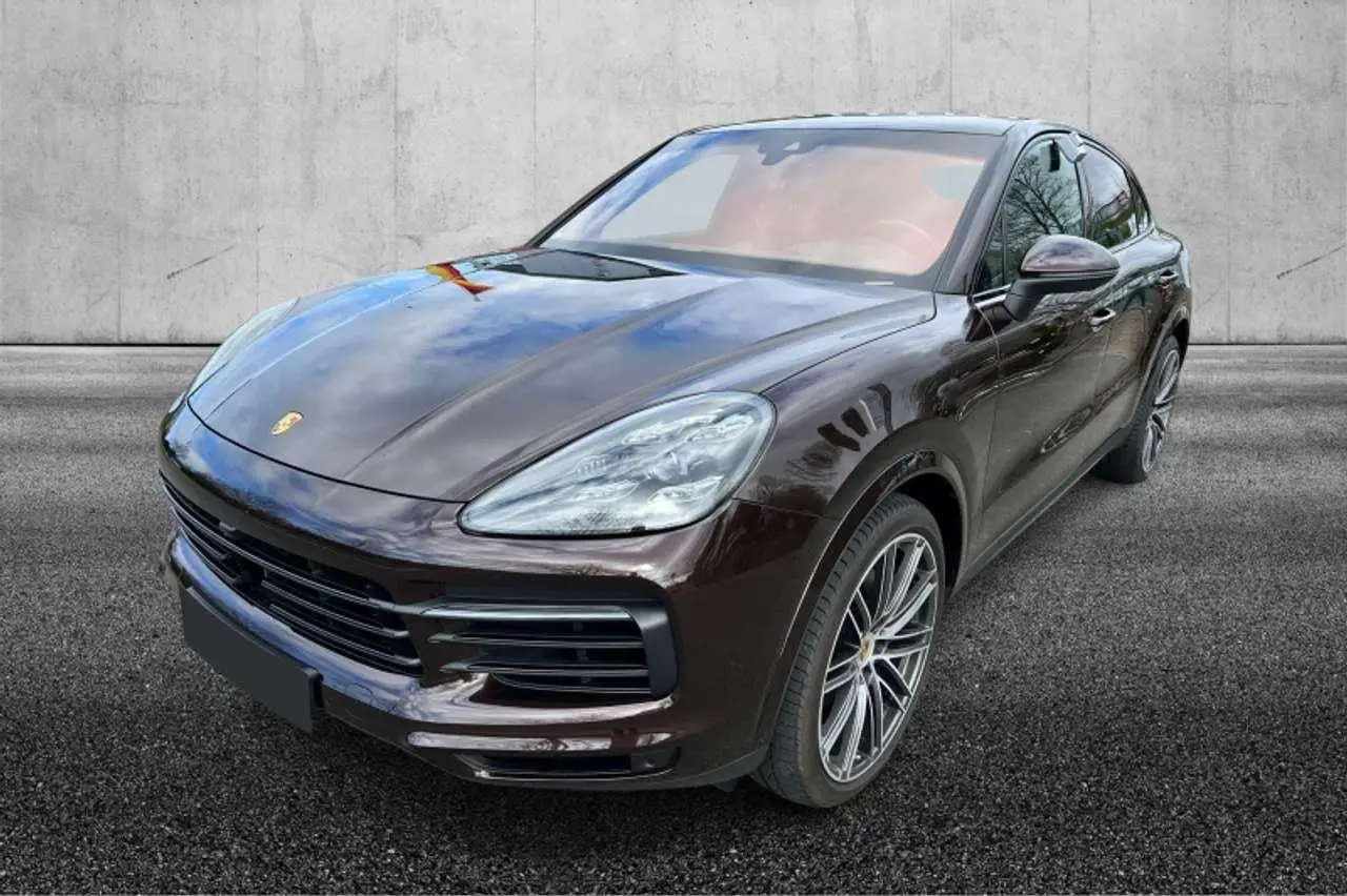 Photo 1 : Porsche Cayenne 2020 Essence