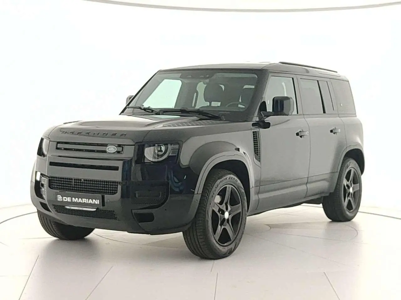 Photo 1 : Land Rover Defender 2023 Hybride