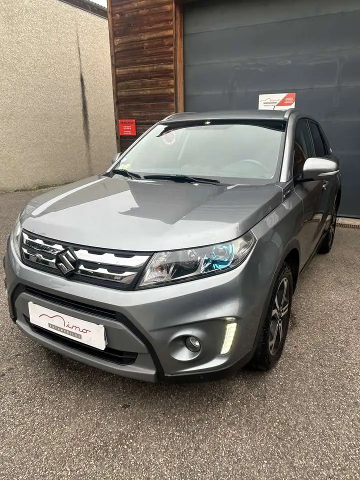 Photo 1 : Suzuki Vitara 2016 Diesel