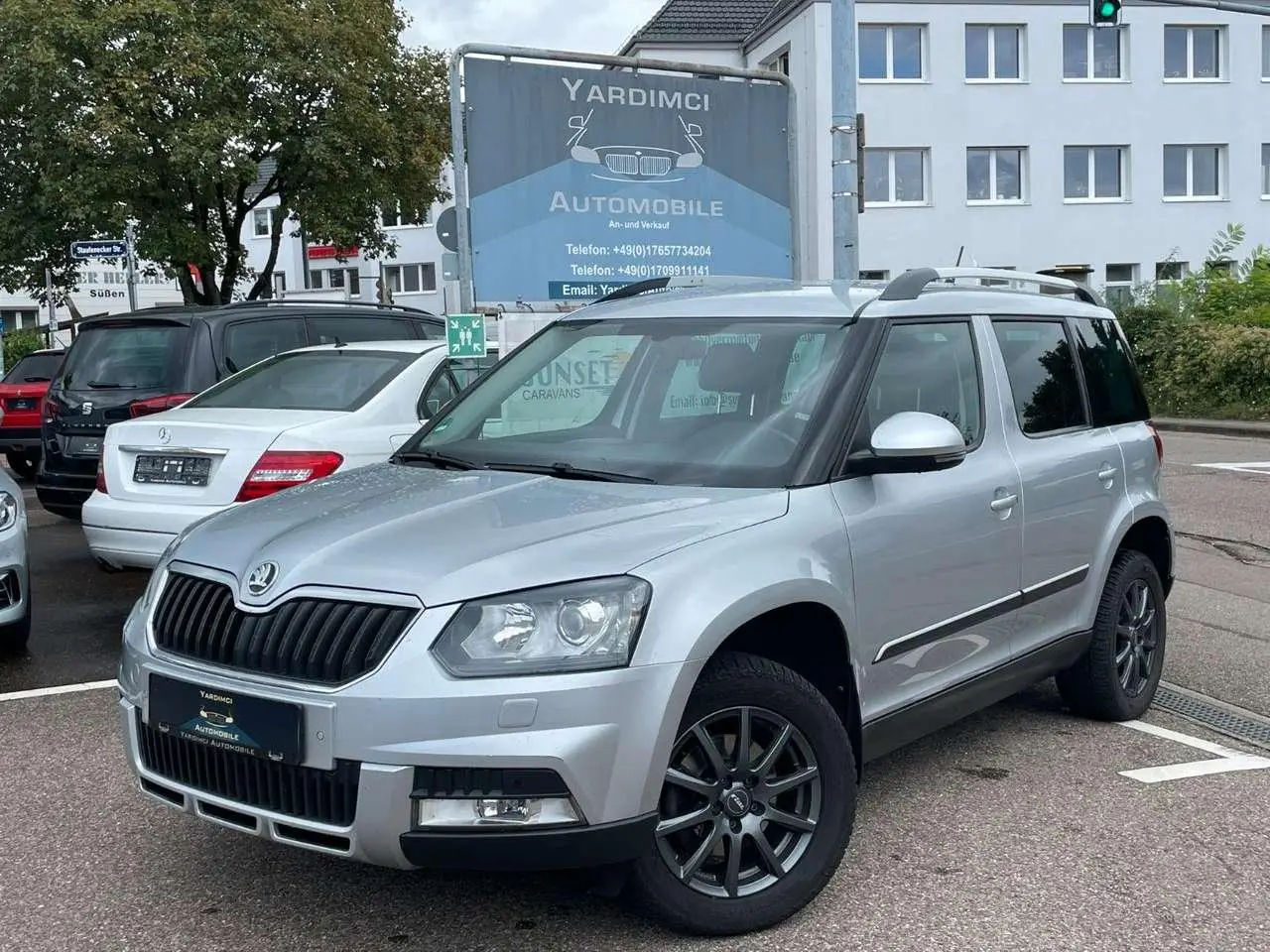 Photo 1 : Skoda Yeti 2017 Petrol