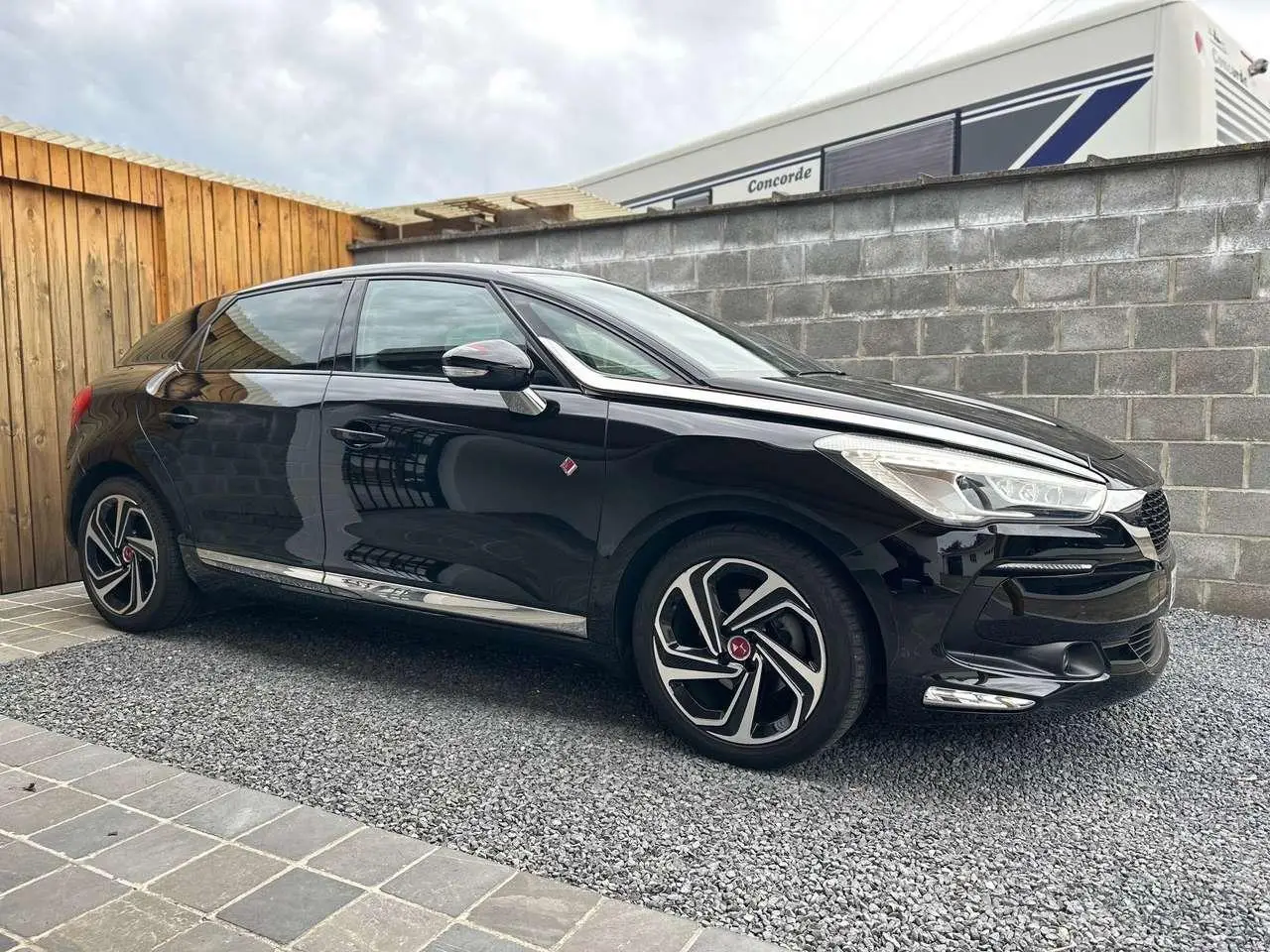 Photo 1 : Ds Automobiles Ds5 2018 Essence