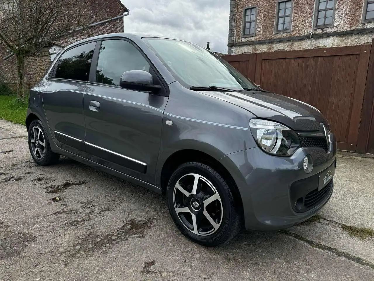 Photo 1 : Renault Twingo 2018 Essence