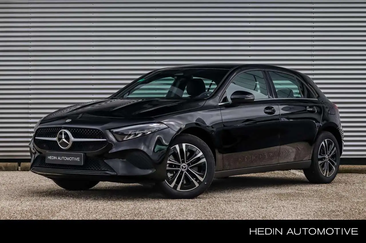 Photo 1 : Mercedes-benz Classe A 2024 Hybride