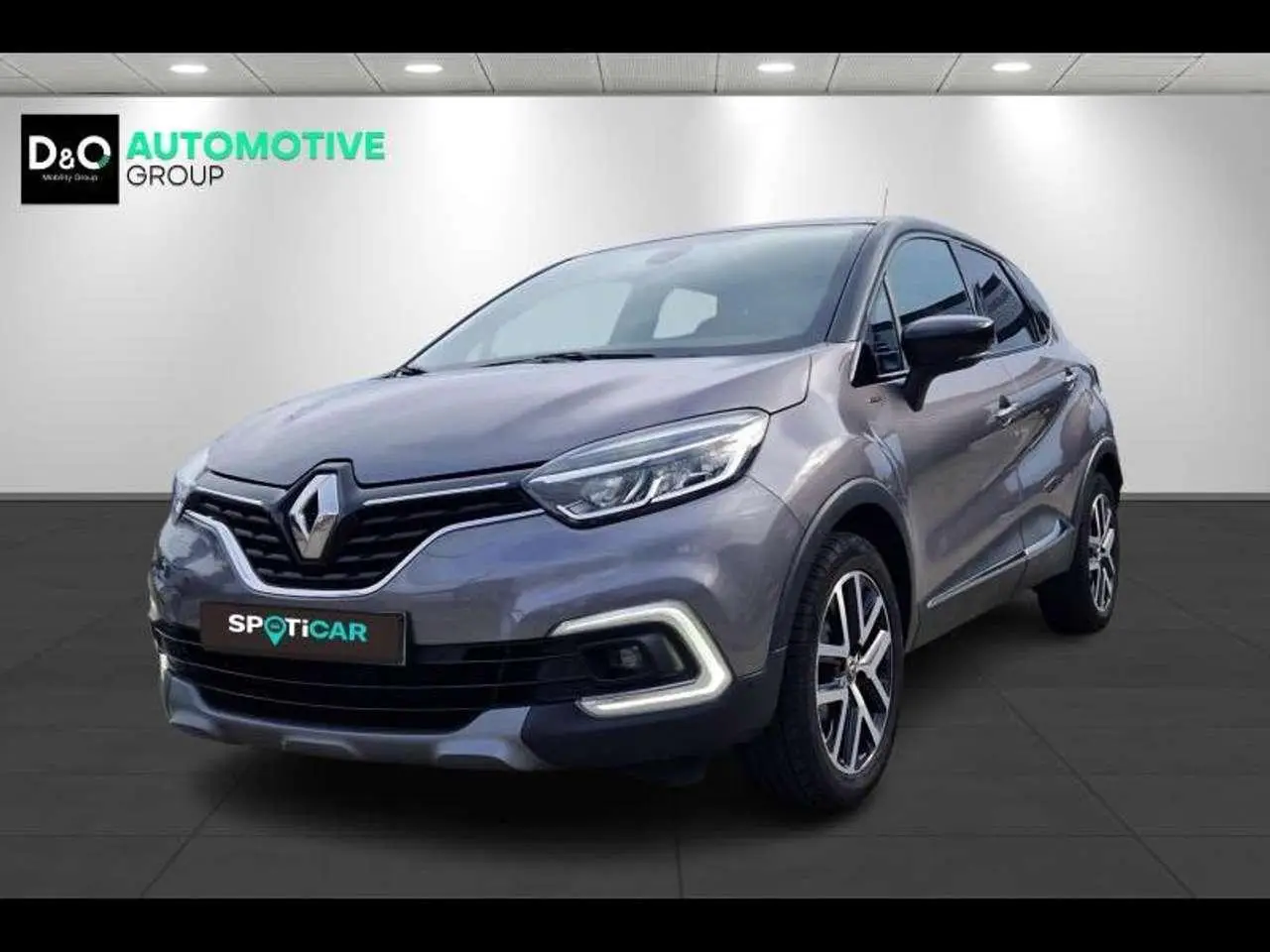 Photo 1 : Renault Captur 2019 Essence