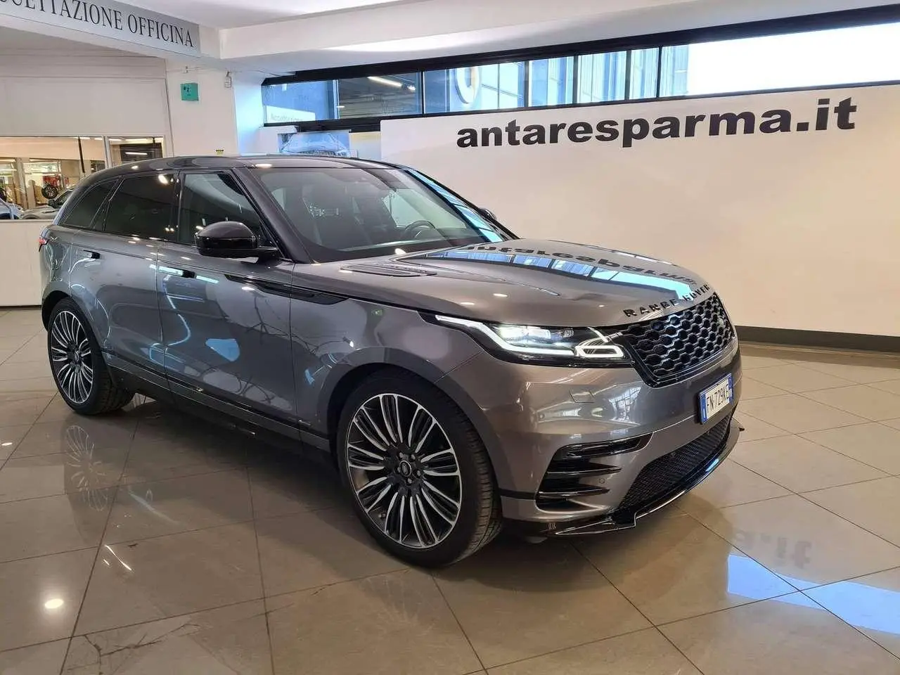 Photo 1 : Land Rover Range Rover Velar 2018 Diesel