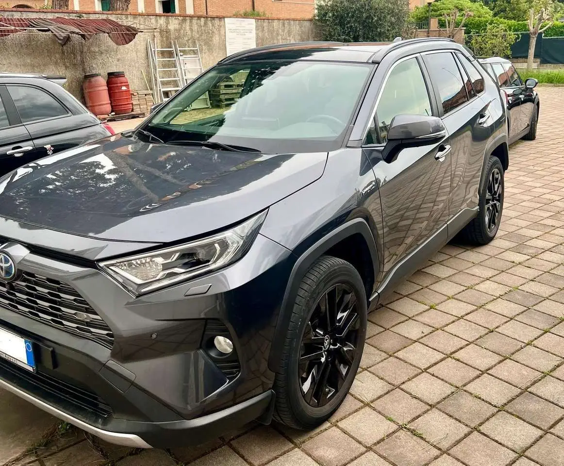 Photo 1 : Toyota Rav4 2021 Hybride