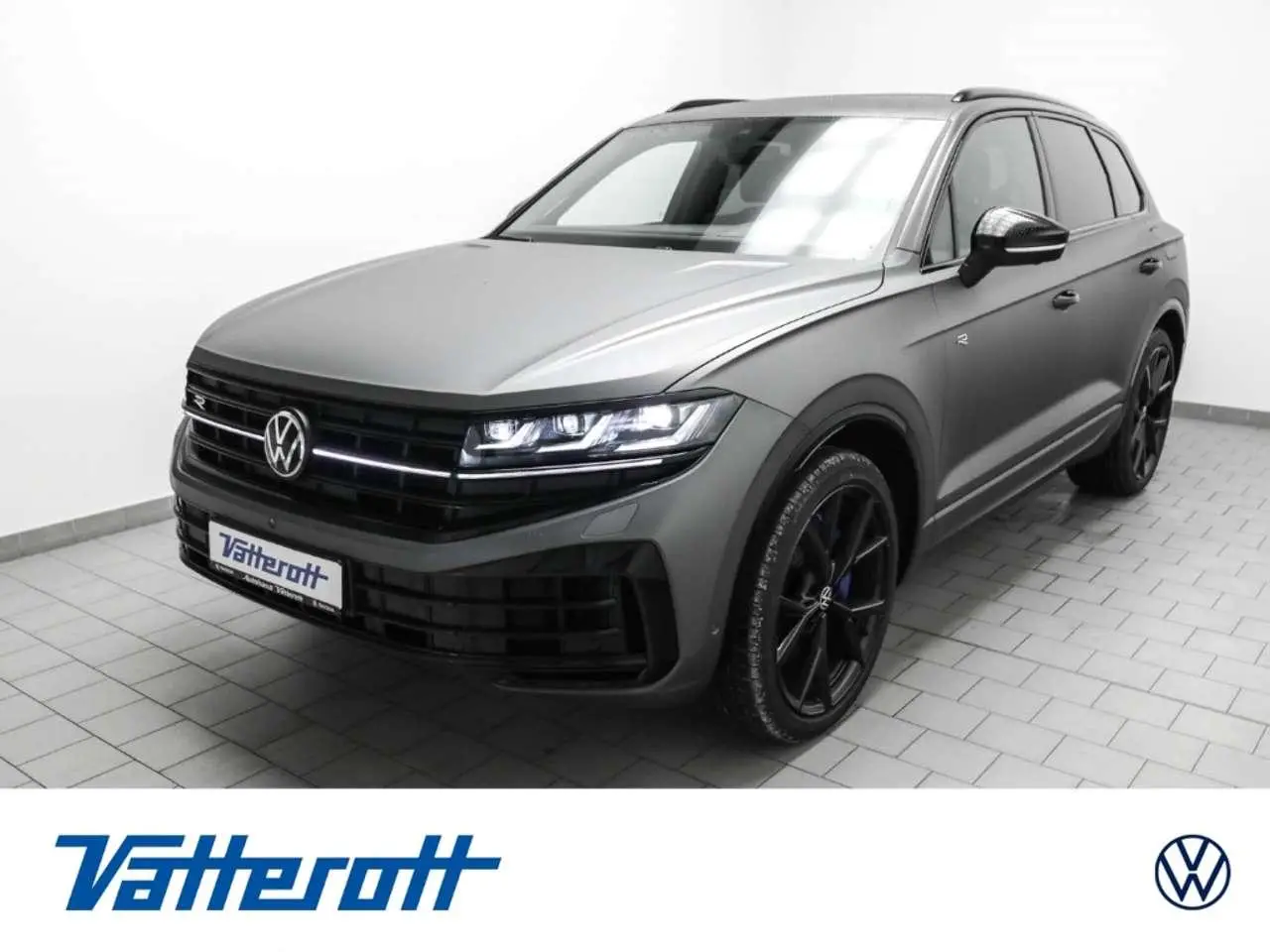 Photo 1 : Volkswagen Touareg 2024 Hybrid