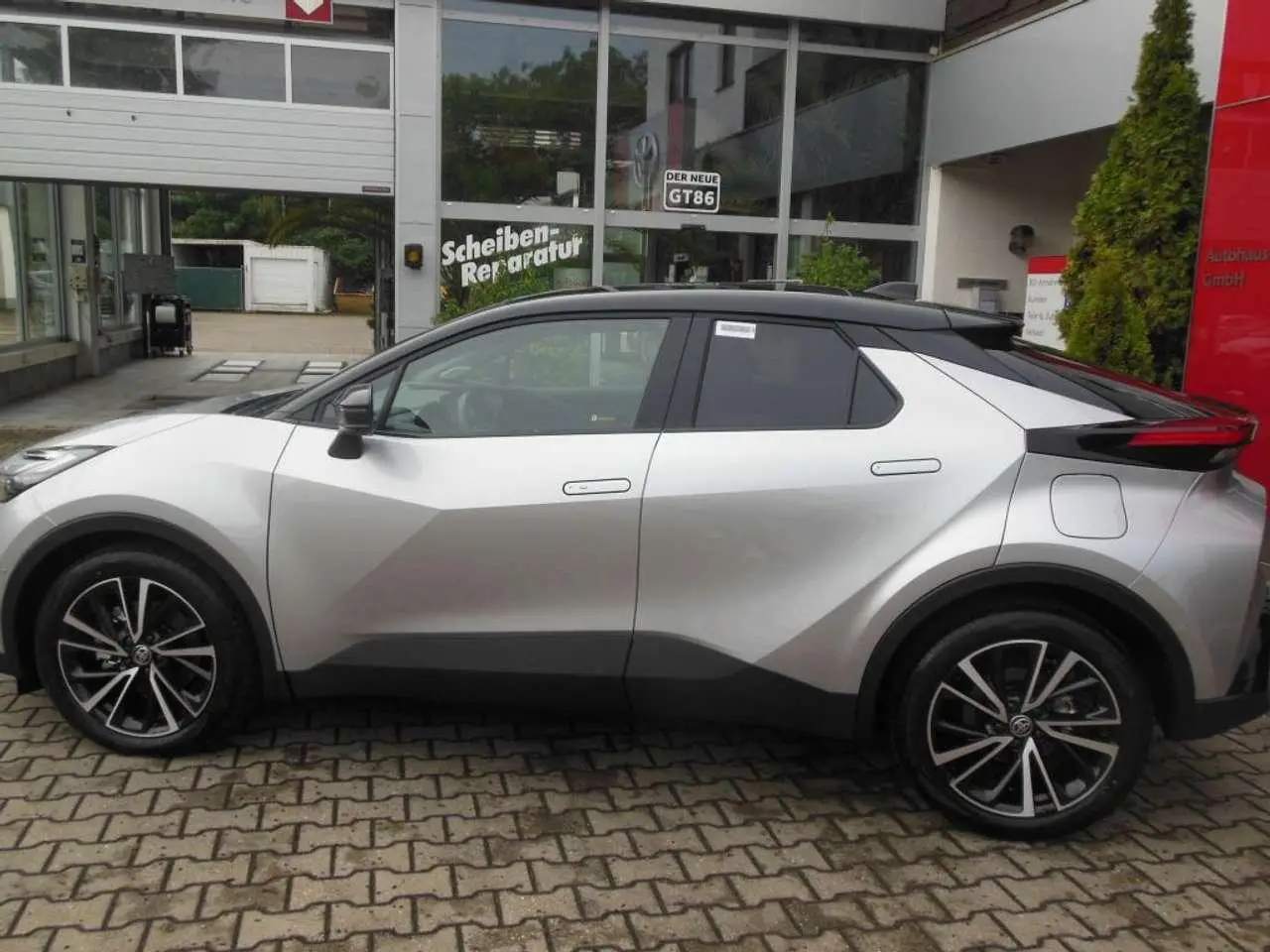 Photo 1 : Toyota C-hr 2024 Hybride