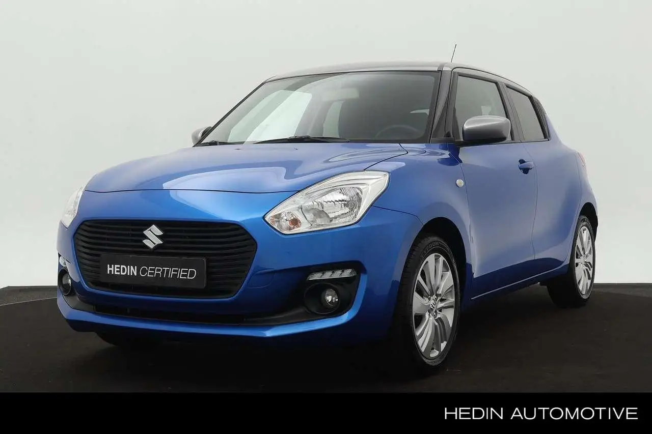 Photo 1 : Suzuki Swift 2019 Petrol