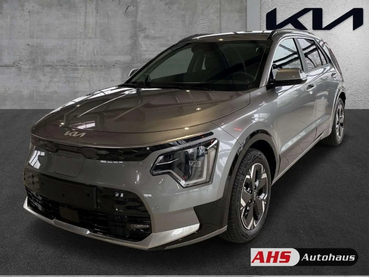 Photo 1 : Kia Niro 2024 Électrique