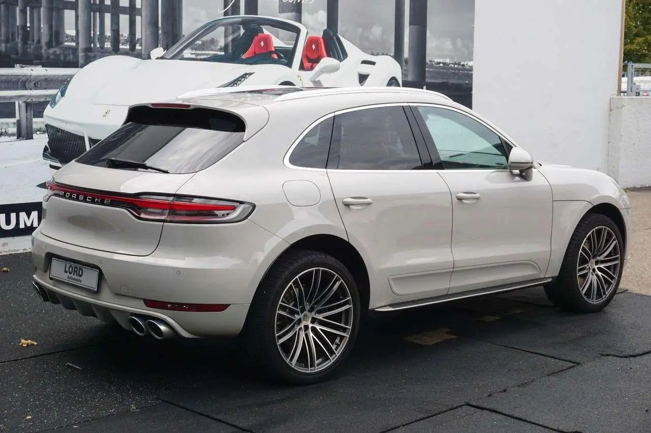 Photo 1 : Porsche Macan 2021 Petrol