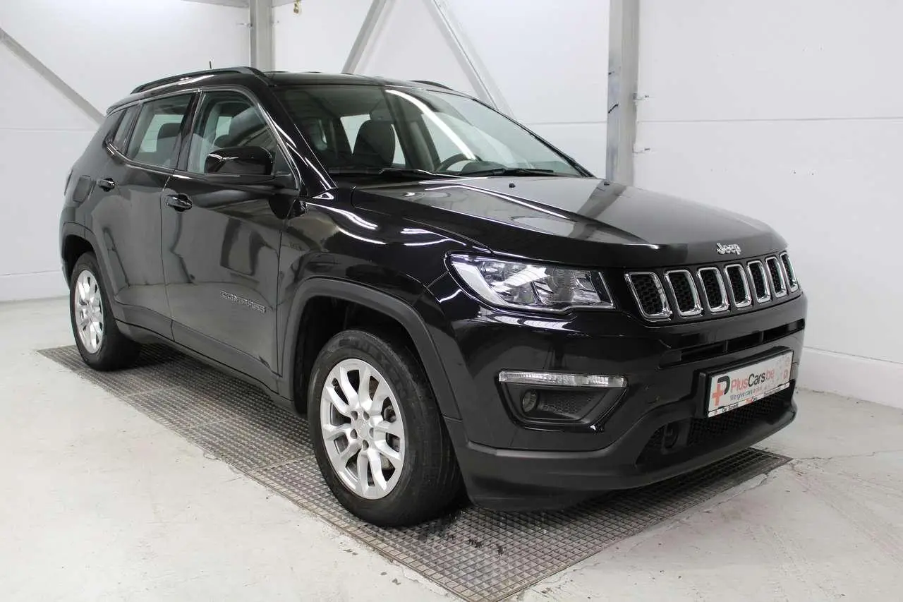 Photo 1 : Jeep Compass 2020 Petrol