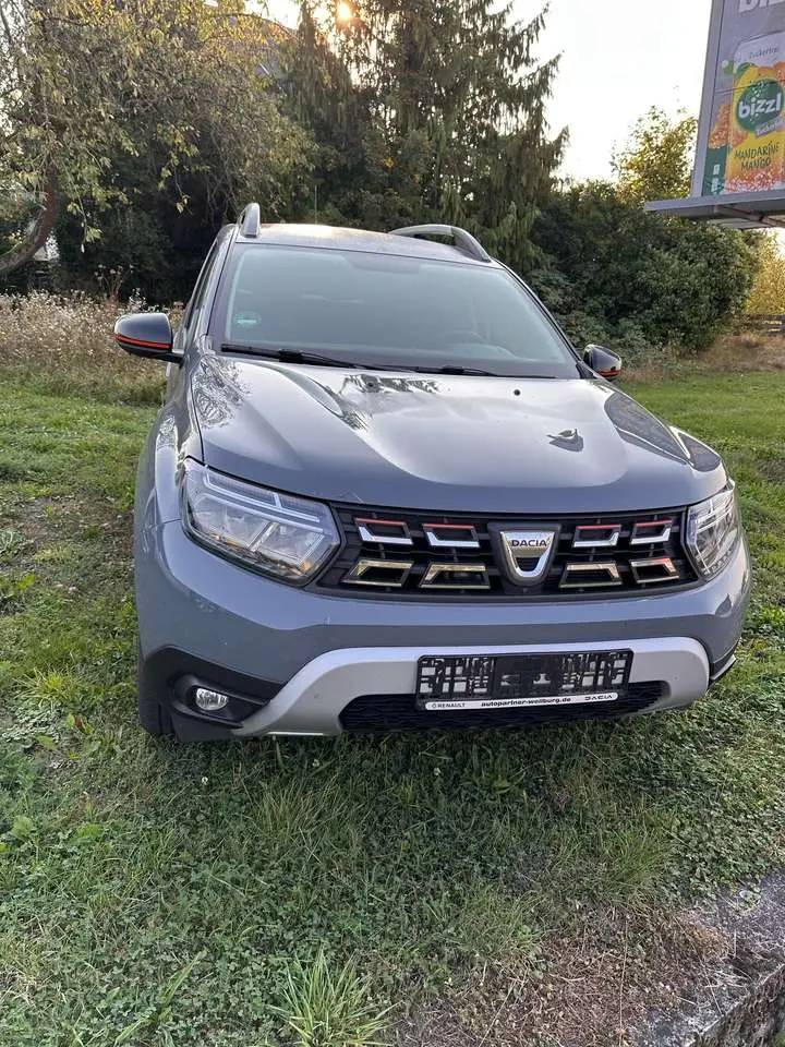 Photo 1 : Dacia Duster 2022 Petrol