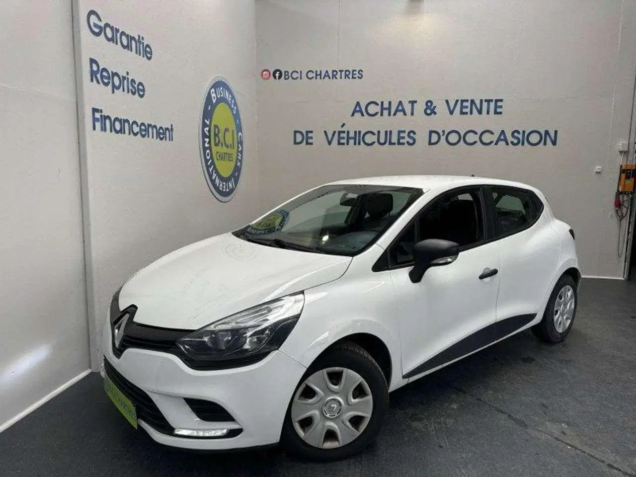 Photo 1 : Renault Clio 2018 Diesel