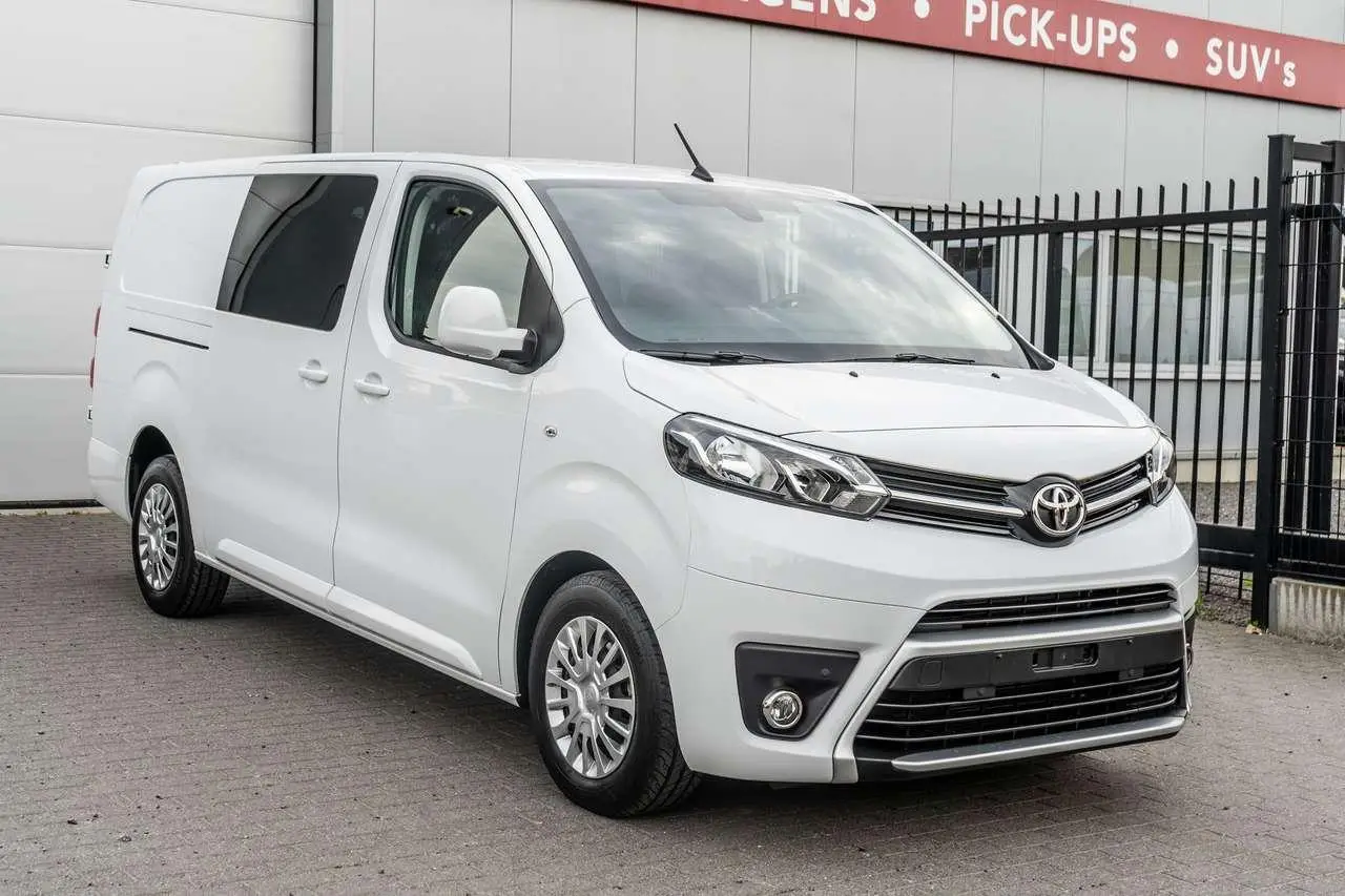 Photo 1 : Toyota Proace 2024 Diesel