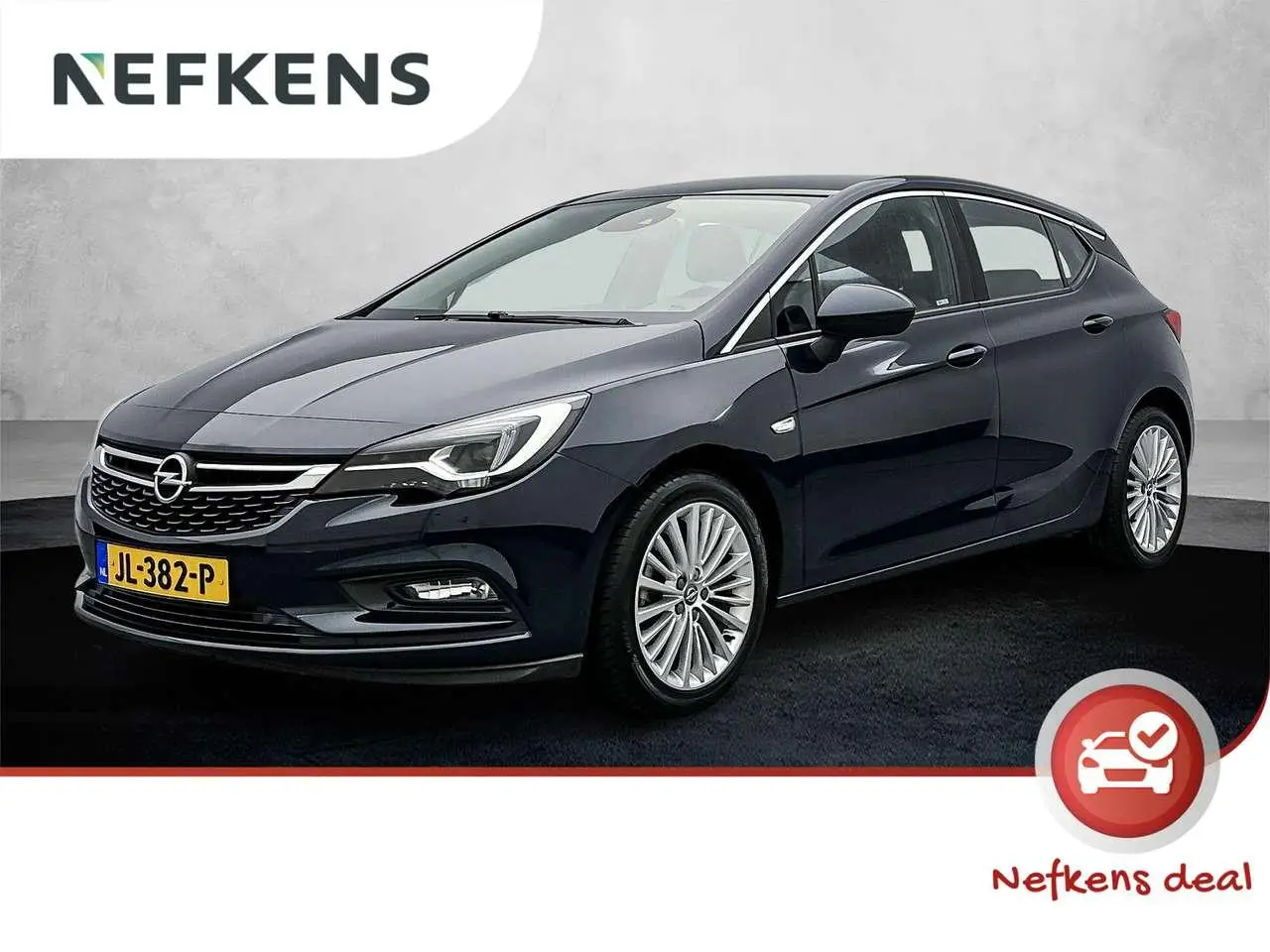 Photo 1 : Opel Astra 2016 Petrol