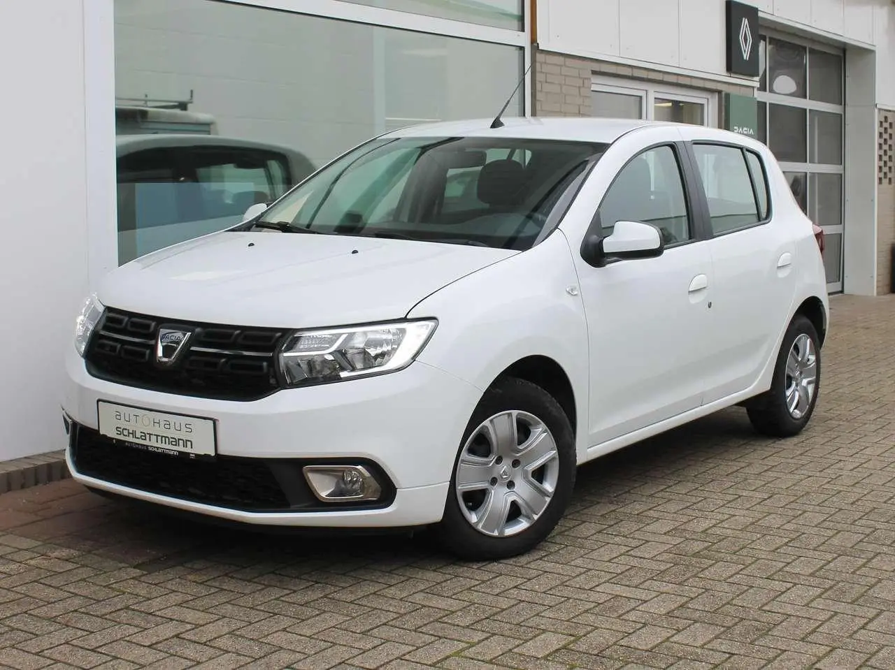 Photo 1 : Dacia Sandero 2019 Petrol