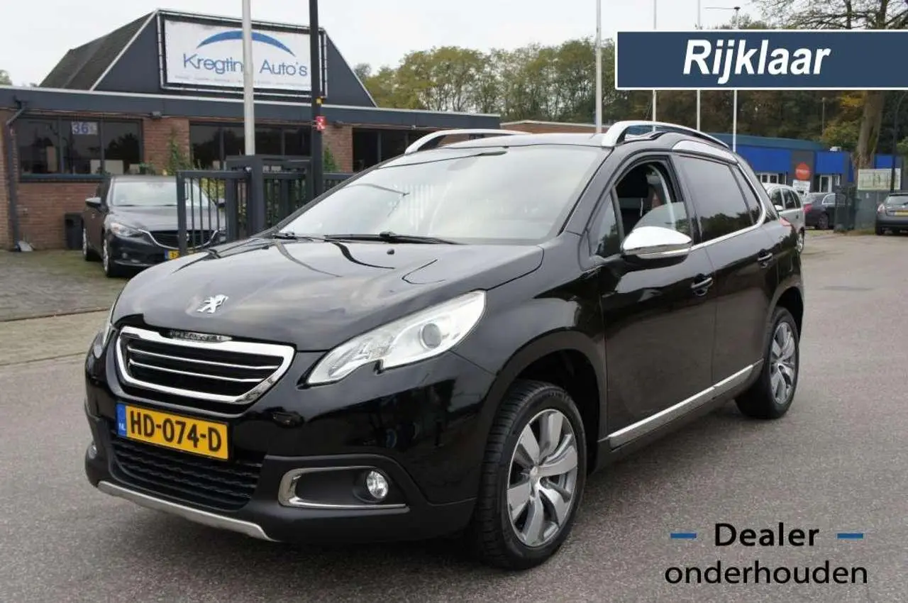 Photo 1 : Peugeot 2008 2015 Petrol