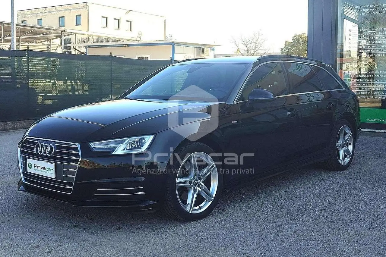 Photo 1 : Audi A4 2017 Diesel