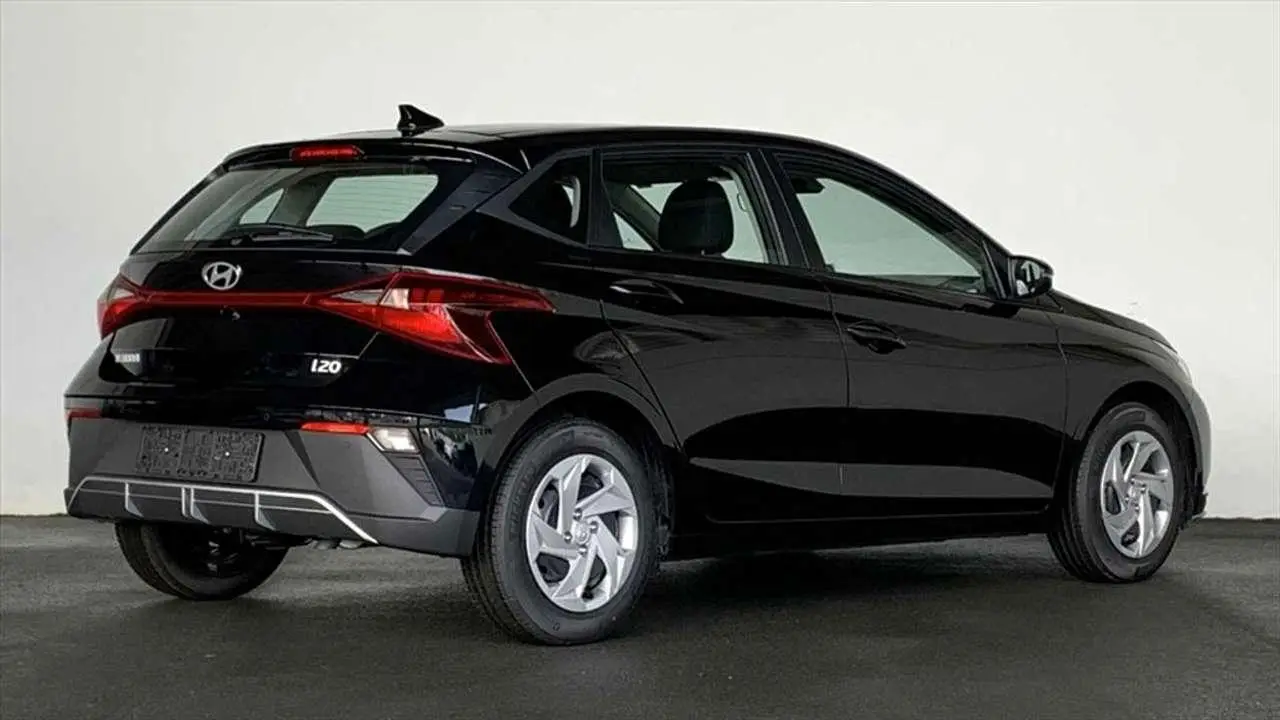 Photo 1 : Hyundai I20 2024 Petrol