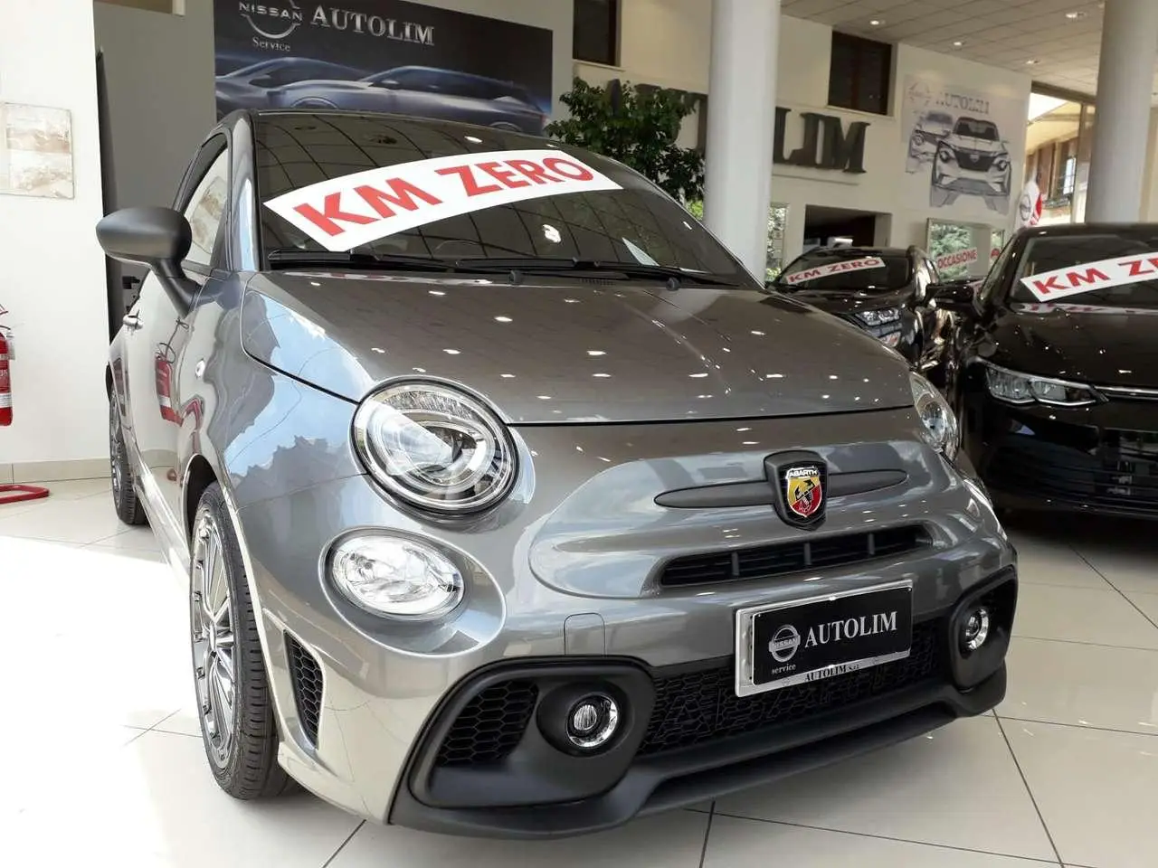 Photo 1 : Abarth 595 2024 Petrol