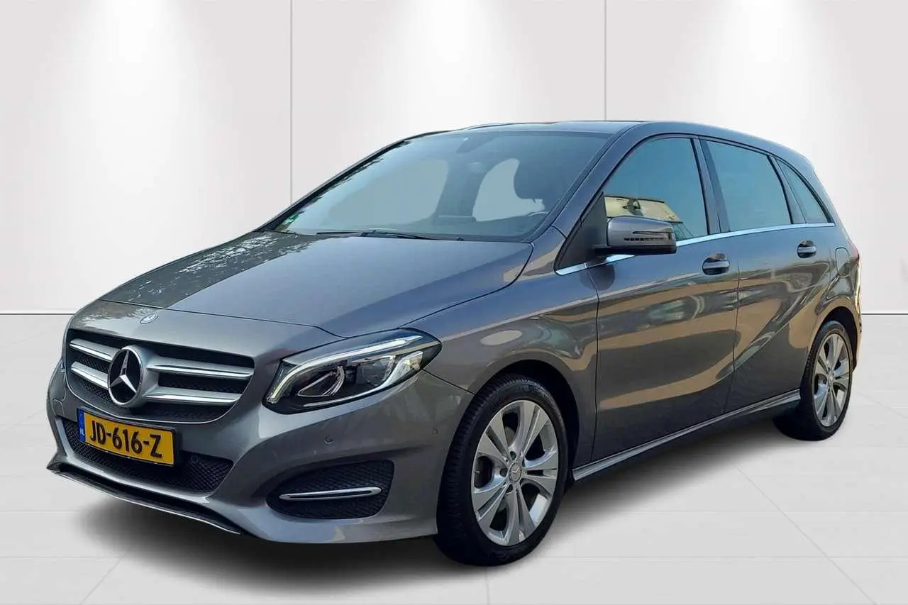 Photo 1 : Mercedes-benz Classe B 2016 Petrol