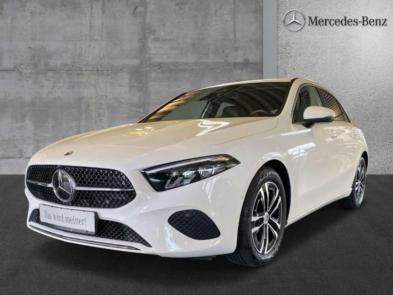 Photo 1 : Mercedes-benz Classe A 2023 Essence