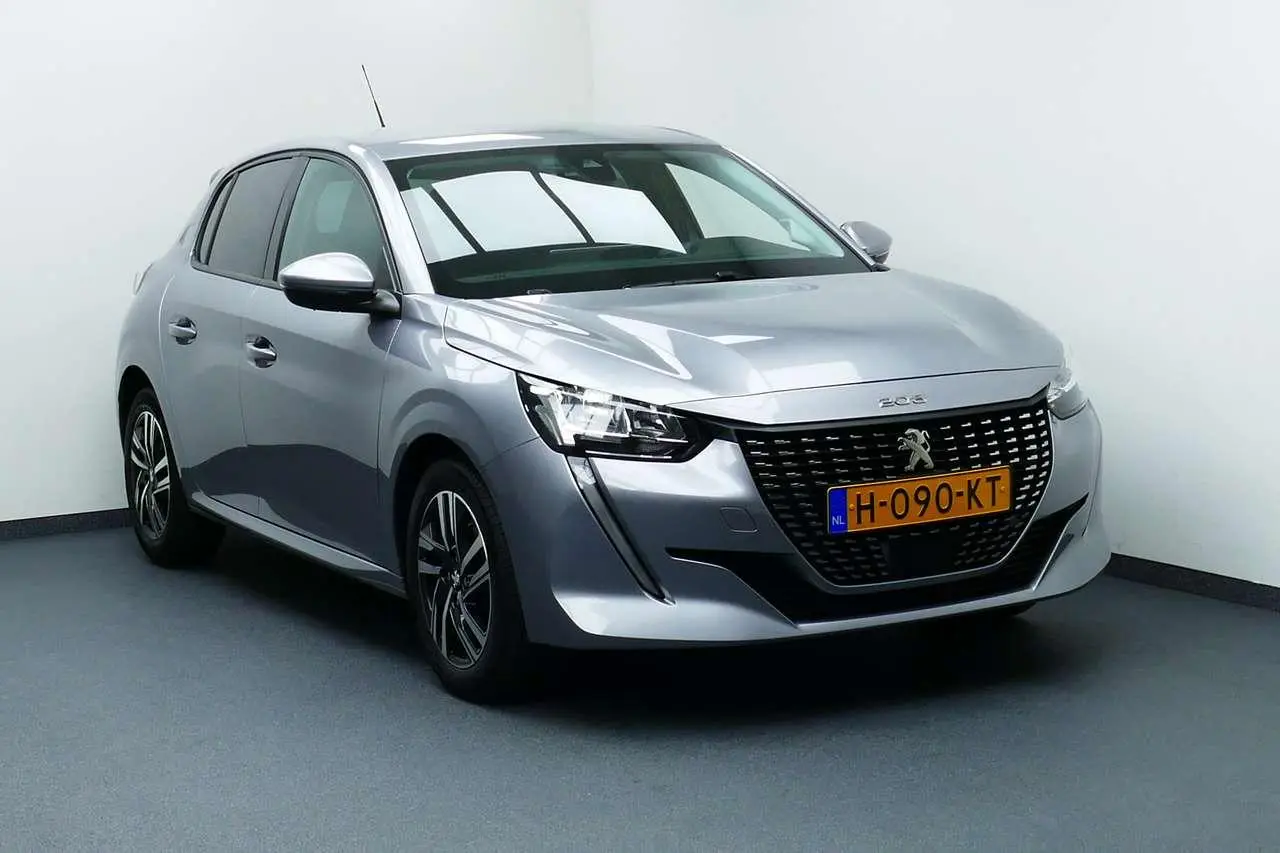 Photo 1 : Peugeot 208 2020 Petrol