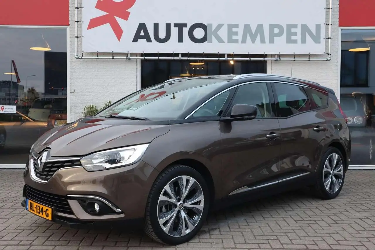 Photo 1 : Renault Grand Scenic 2018 Essence