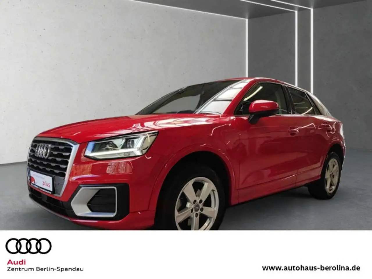 Photo 1 : Audi Q2 2017 Petrol